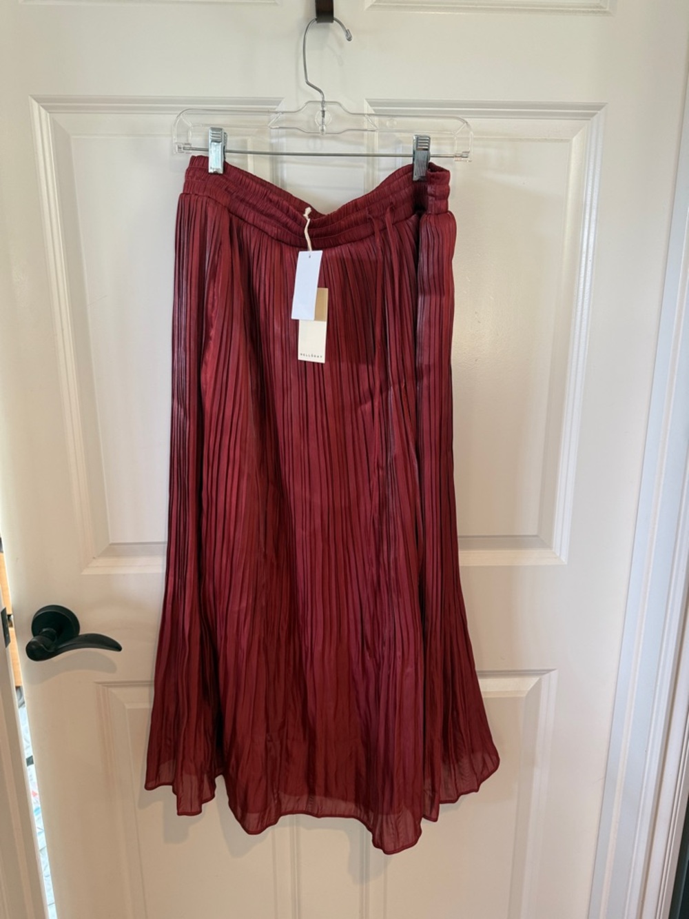 Pleated Midi Skirt in Burgundy